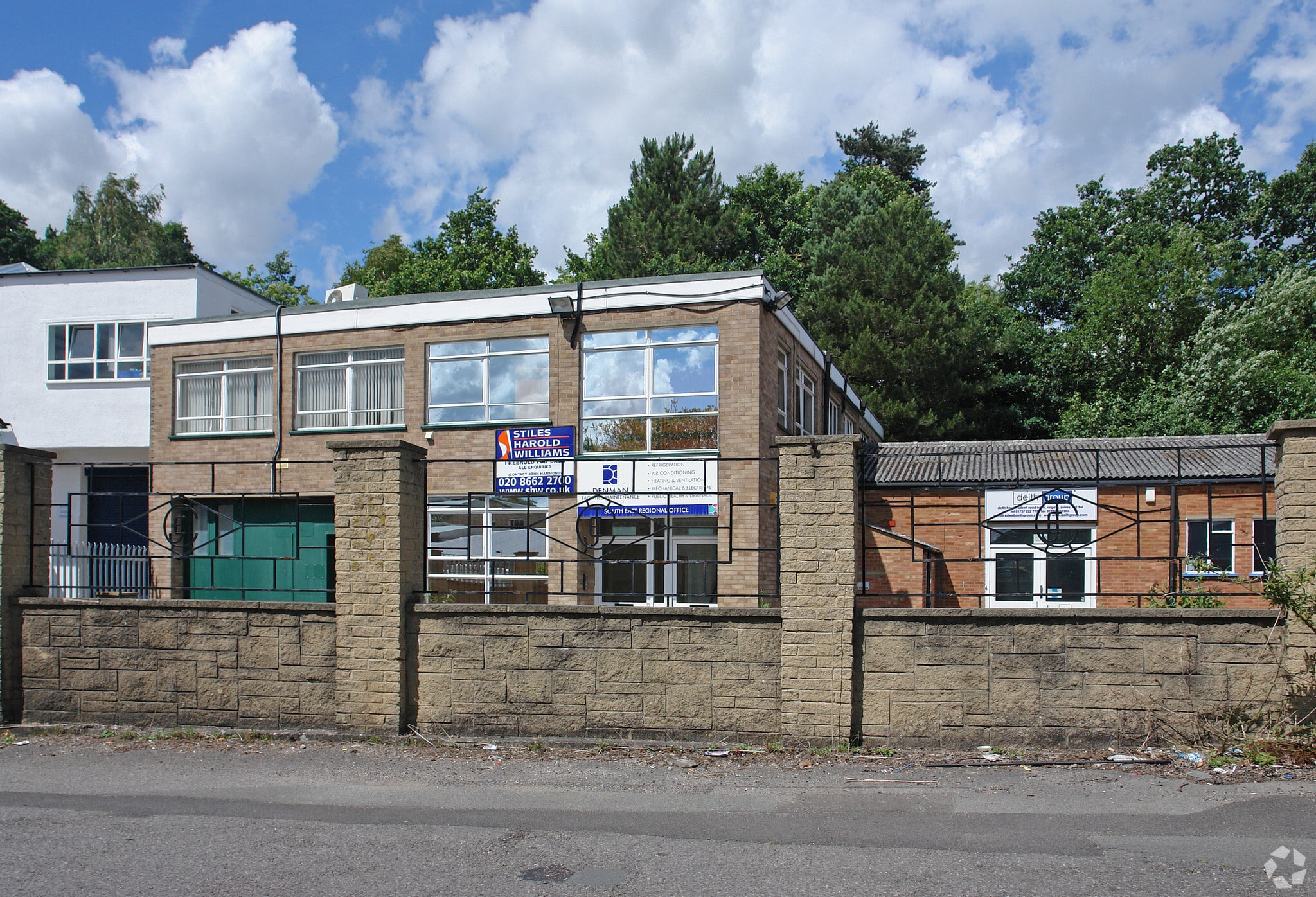 46 Albert Rd N, Reigate for sale Primary Photo- Image 1 of 1