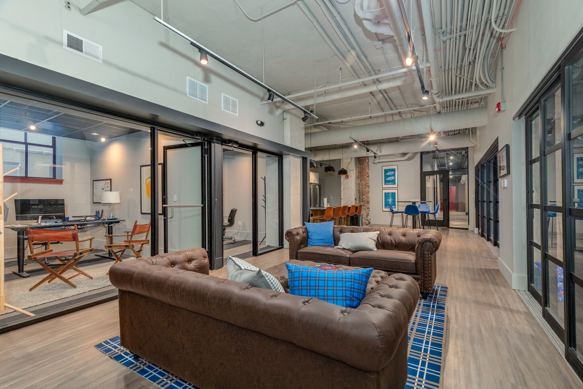 2650 Locust St, Saint Louis, MO for lease Interior Photo- Image 1 of 13