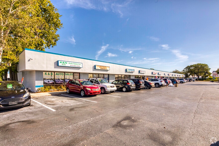 5001-5019 W Rio Vista Ave, Tampa, FL for lease - Building Photo - Image 2 of 6