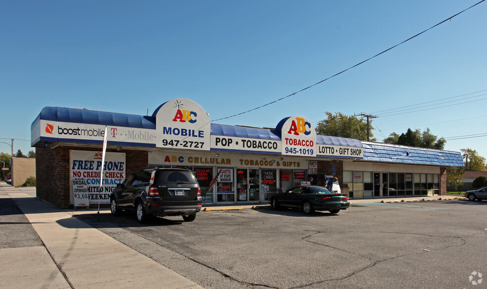 135 N Wisconsin St, Hobart, IN for sale - Primary Photo - Image 1 of 1