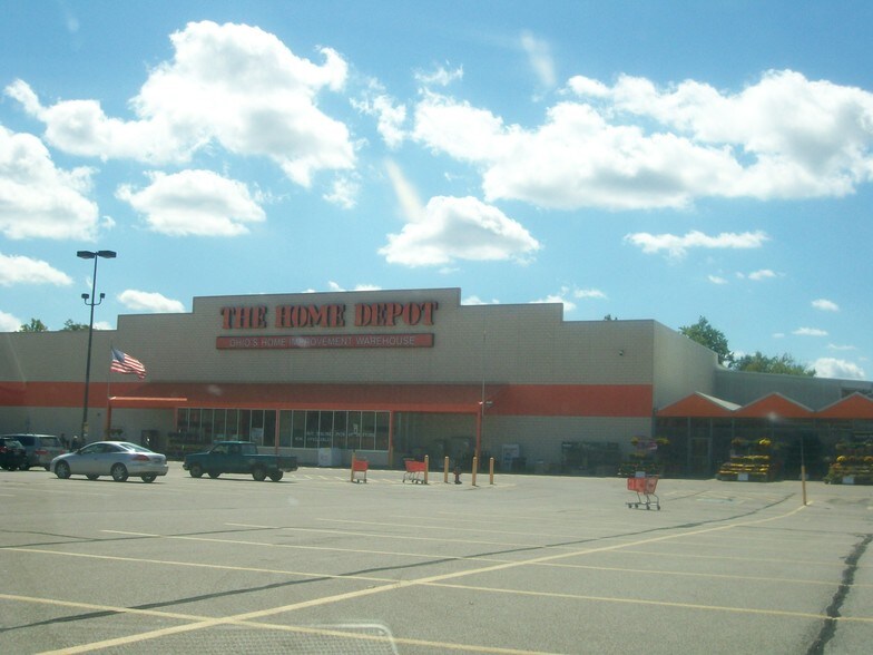 3120 Market Place Dr, Ashtabula, OH for sale - Building Photo - Image 1 of 1