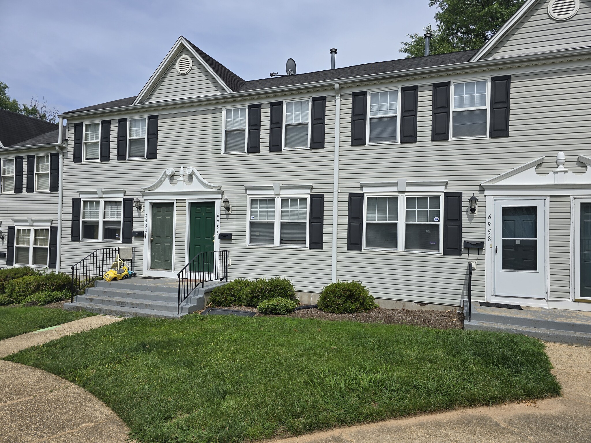 6956 Hawthorne St, Hyattsville, MD for sale Primary Photo- Image 1 of 2