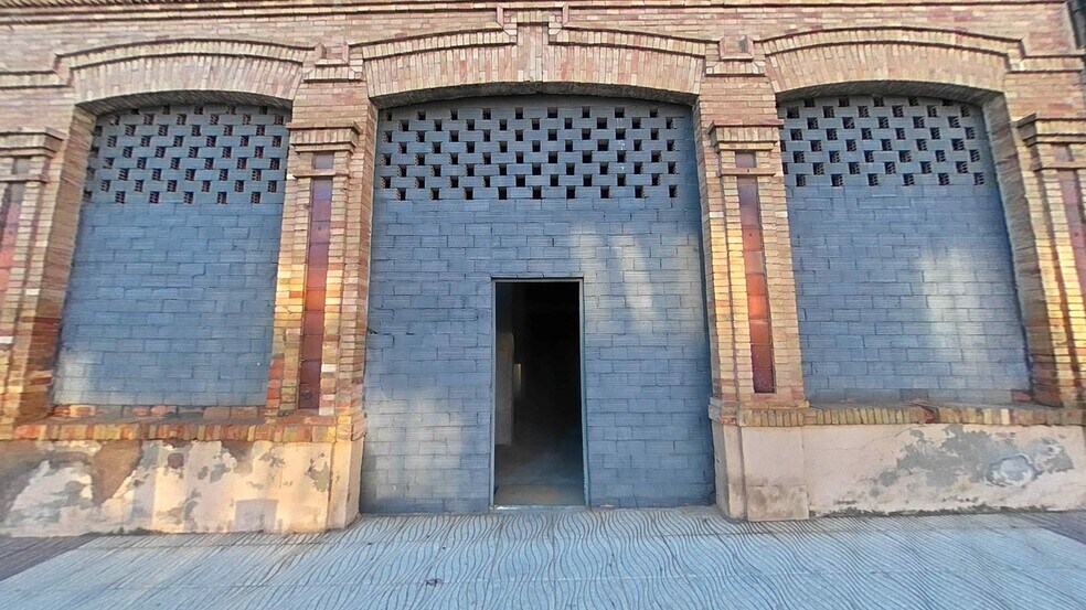 Retail in Alfaro for sale - Building Photo - Image 1 of 13