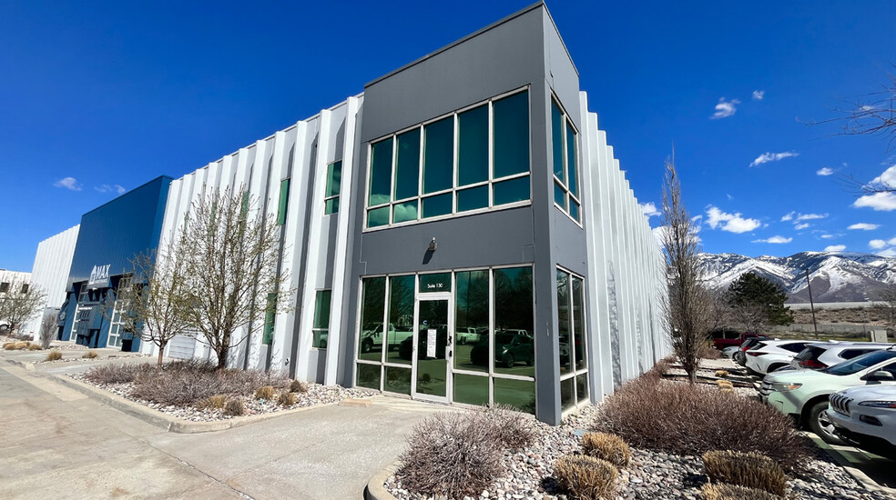 12227 S Business Park Dr, Draper, UT for lease - Building Photo - Image 1 of 12