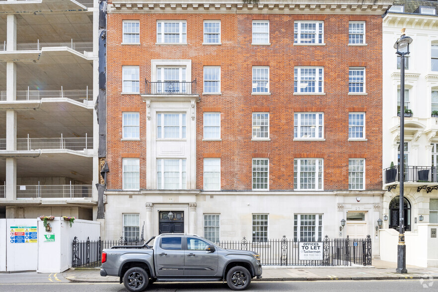 23 Buckingham Gate, London for lease - Building Photo - Image 2 of 3