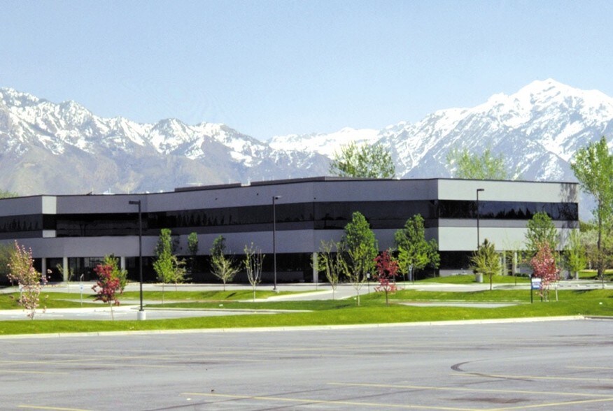 121 S Orem Blvd, Orem, UT for sale - Primary Photo - Image 1 of 1