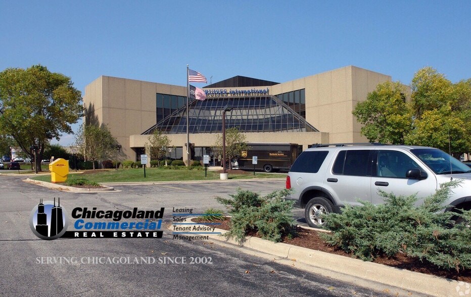 200 W Higgins Rd Schaumburg Il 60195 Coworking Space On