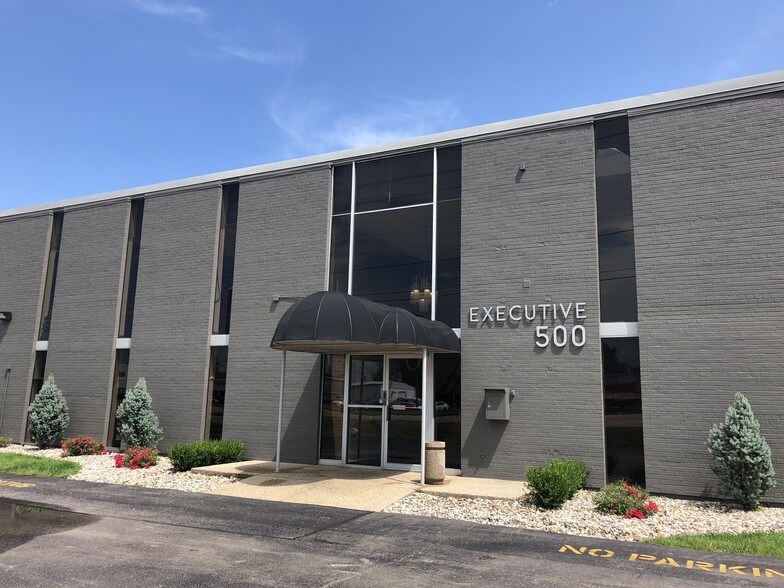 500 N Nappanee St, Elkhart, IN for sale - Building Photo - Image 1 of 1