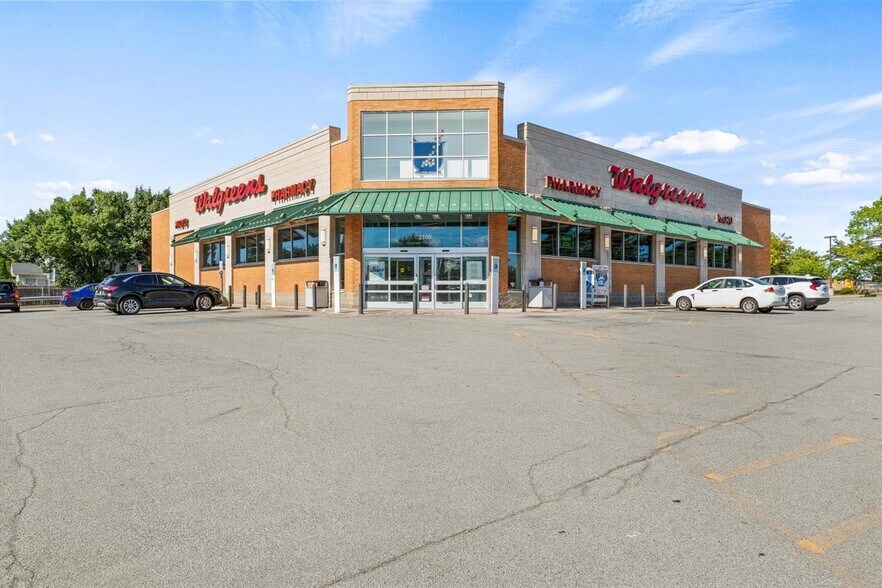 2100 E Ridge Rd, Rochester, NY 14622