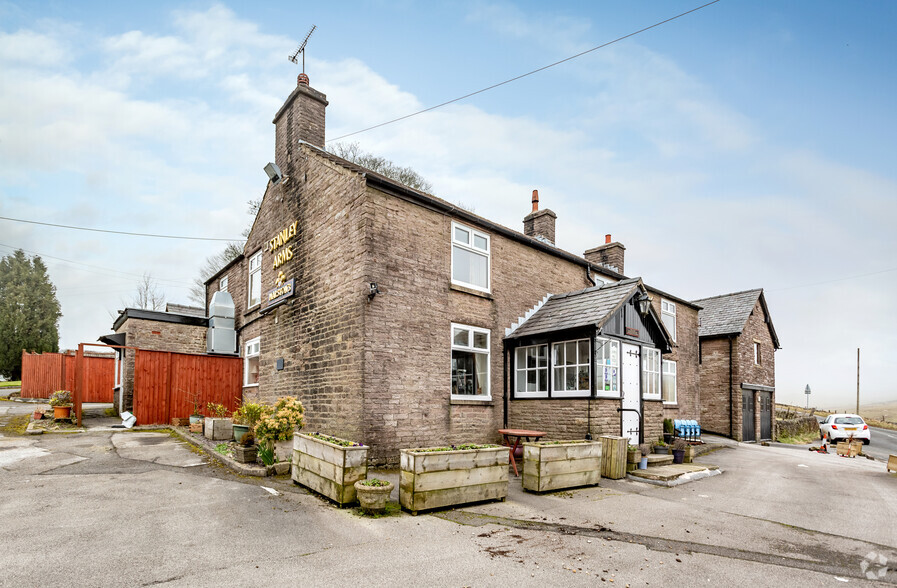 Anker Ln, Macclesfield for sale - Primary Photo - Image 1 of 1