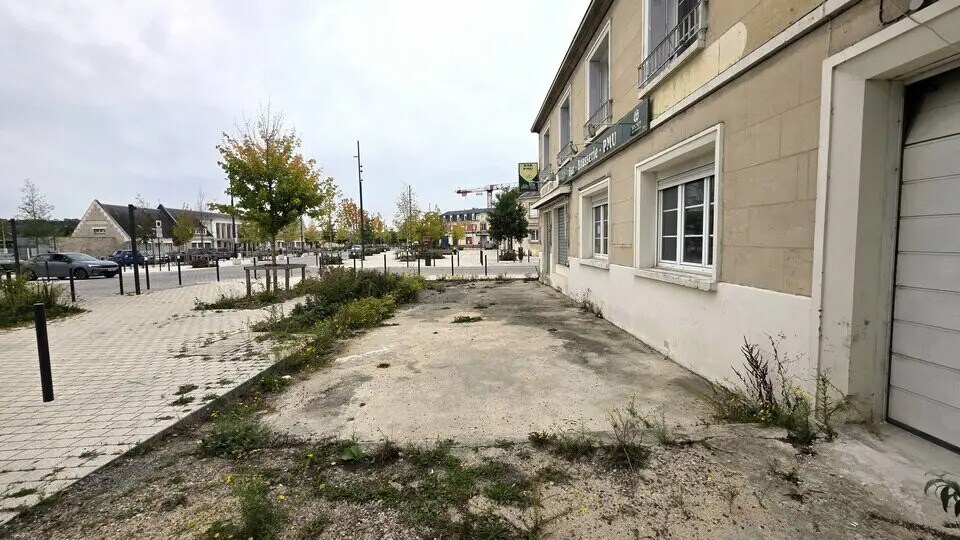 Retail in Soissons for lease - Building Photo - Image 3 of 4