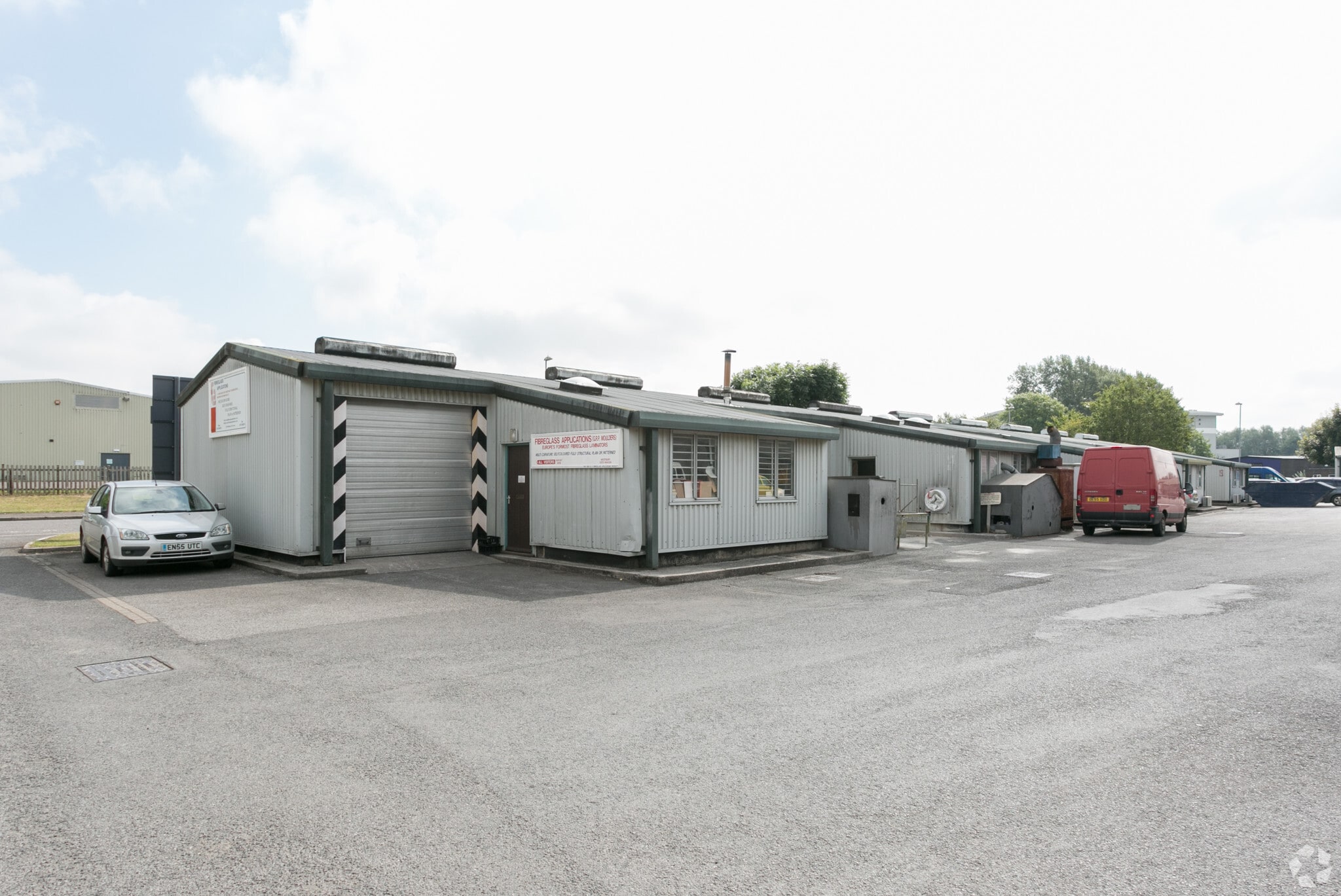 White Hays S, Westbury for sale Primary Photo- Image 1 of 1