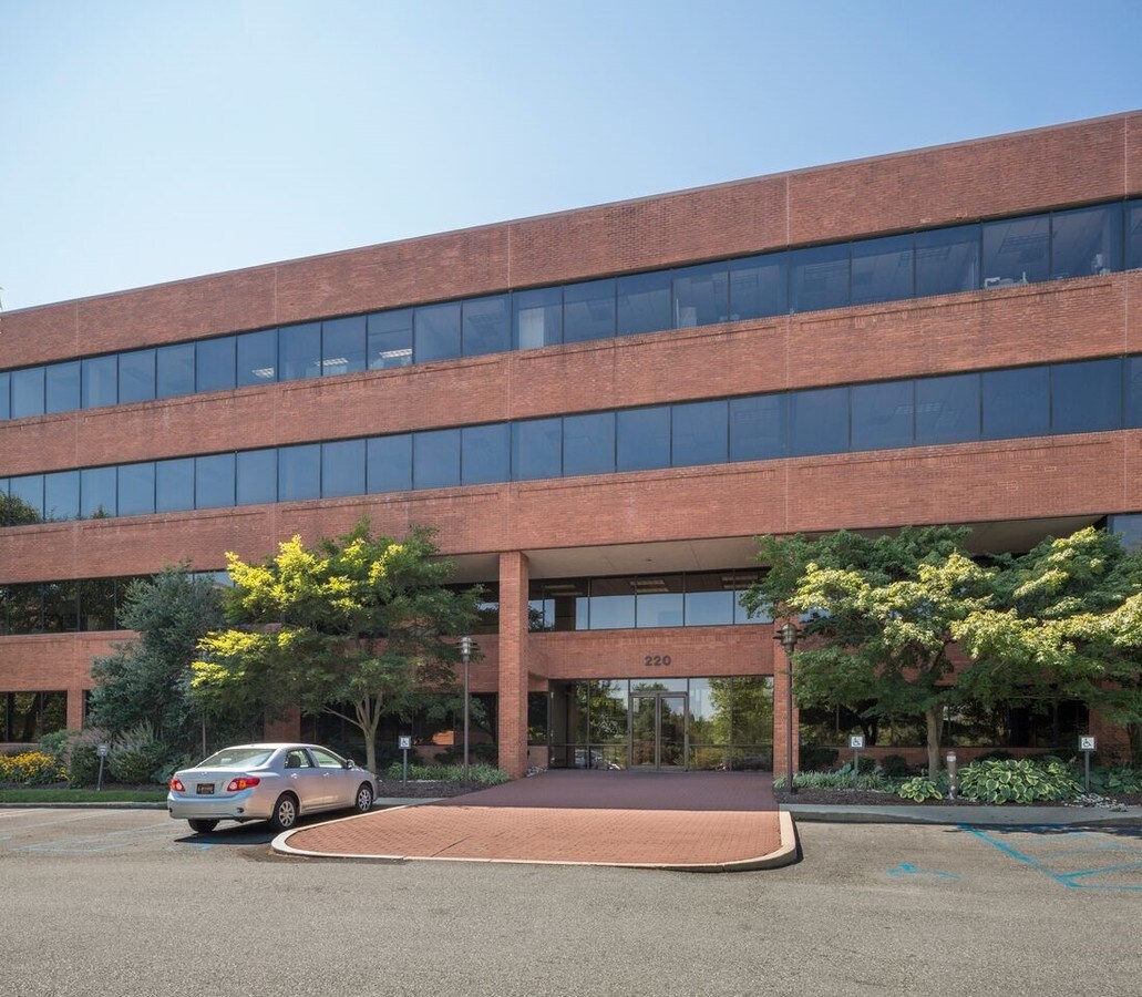 220 Continental Dr, Newark, DE 19713 Christiana Executive Campus 220