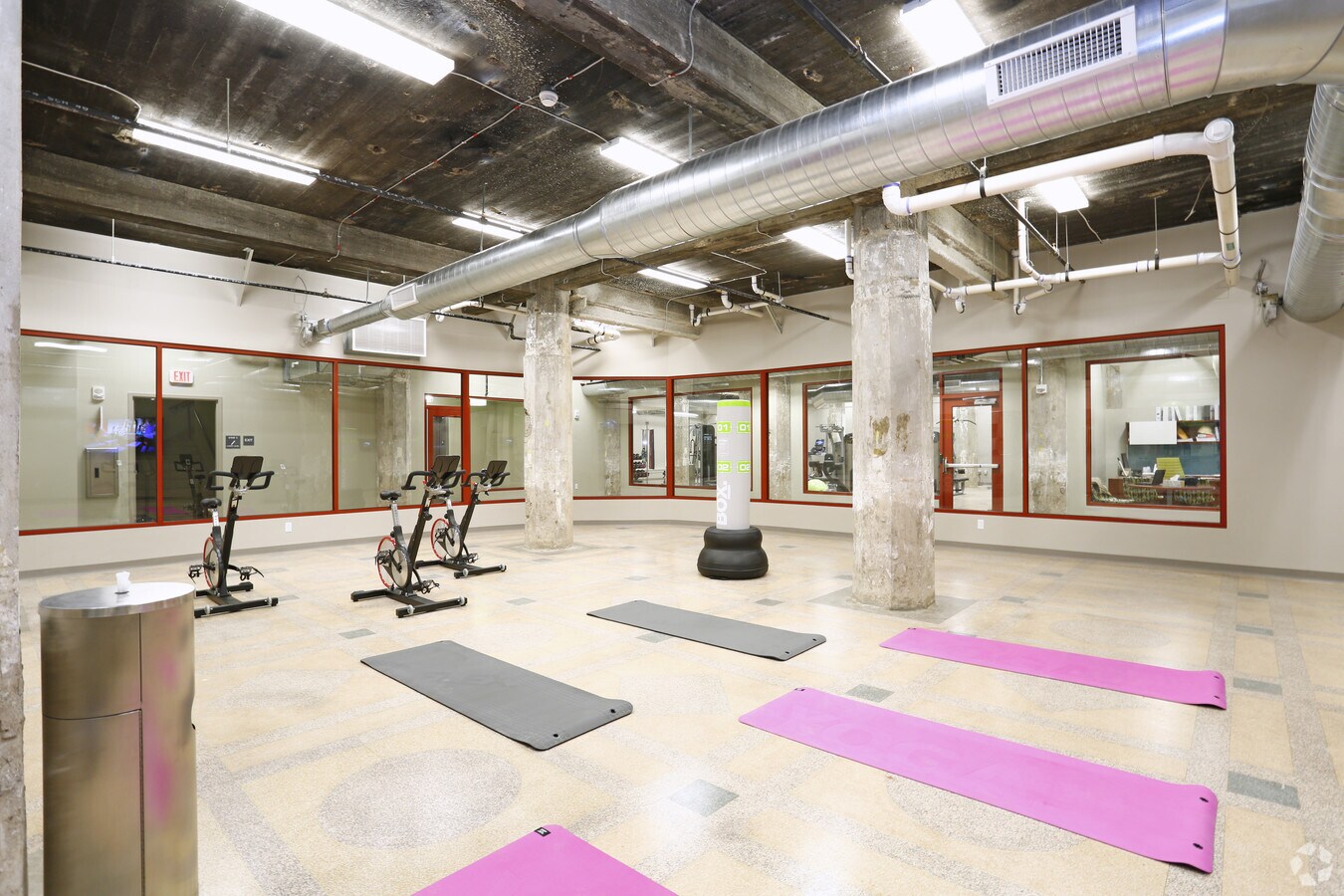 950 Progress St, Pittsburgh, PA 15212