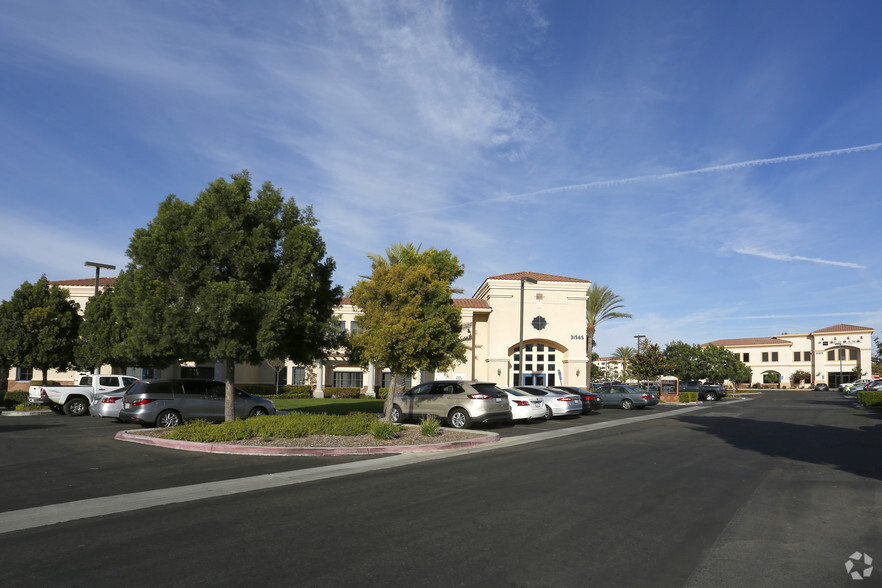 31565 Rancho Pueblo Rd, Temecula, CA for lease - Building Photo - Image 3 of 8