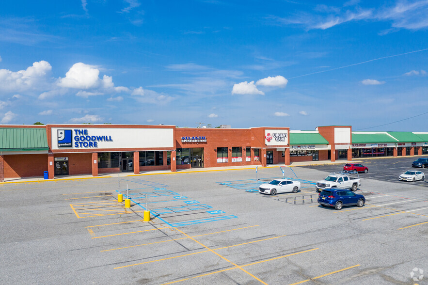 475 Hurffville Crosskeys Rd, Sewell, NJ 08080