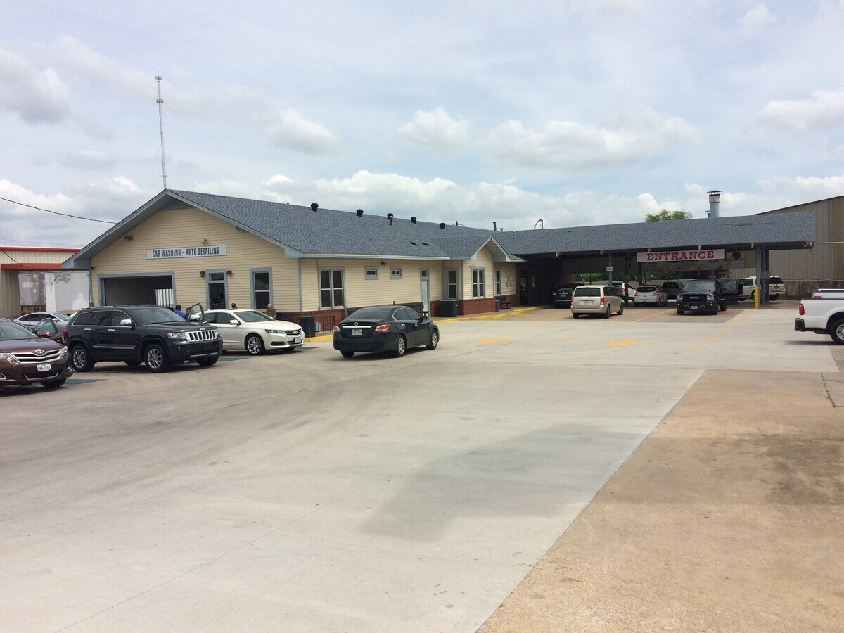 3850 Texoma Pkwy, Sherman, TX 75090