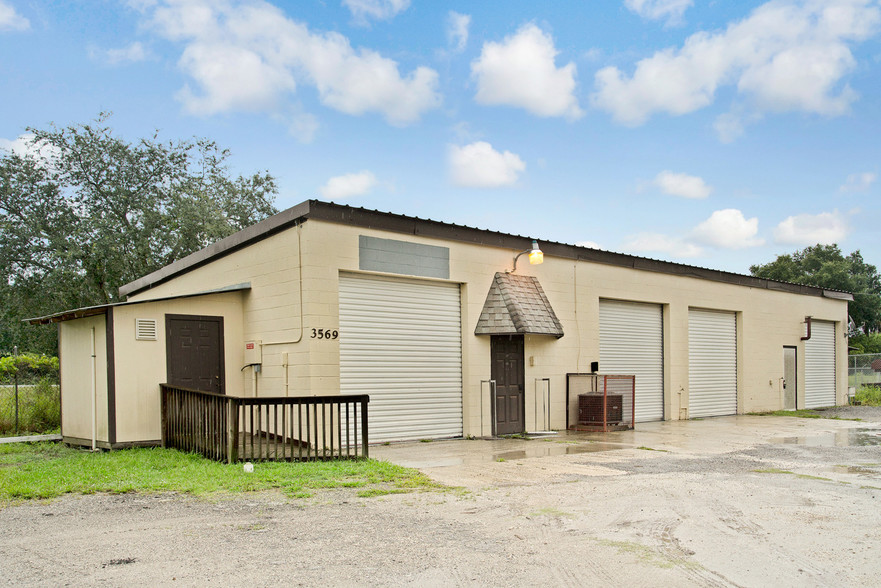 3561-3569 Industrial Rd, Titusville, FL for sale - Building Photo - Image 1 of 1