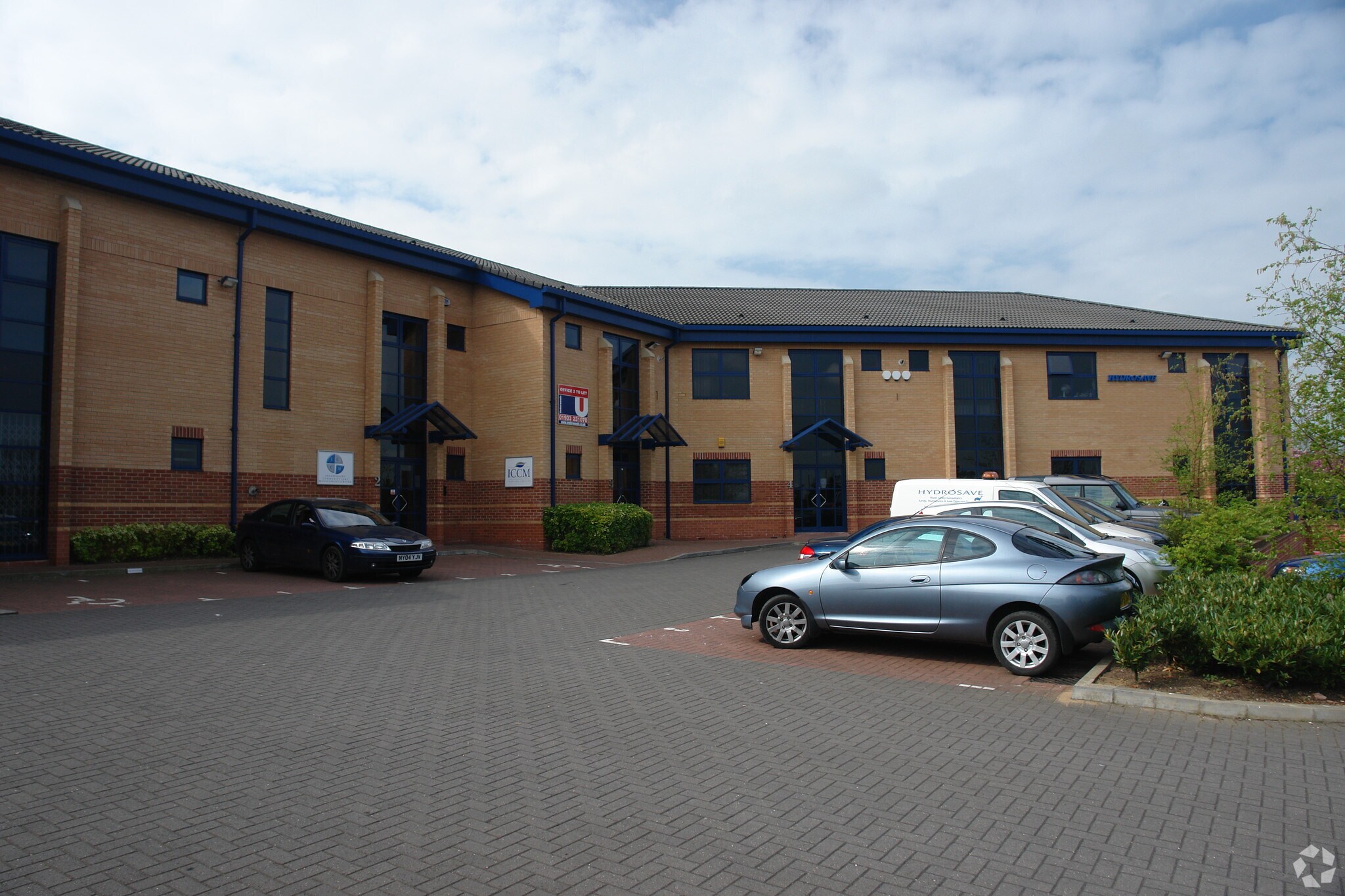 1-4 Kettering Pky, Kettering for sale Primary Photo- Image 1 of 1