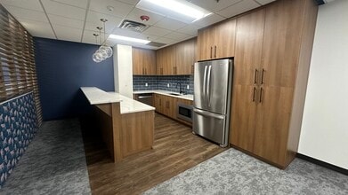 6955-6965 S Union Park Ctr, Cottonwood Heights, UT for lease Building Photo- Image 2 of 5