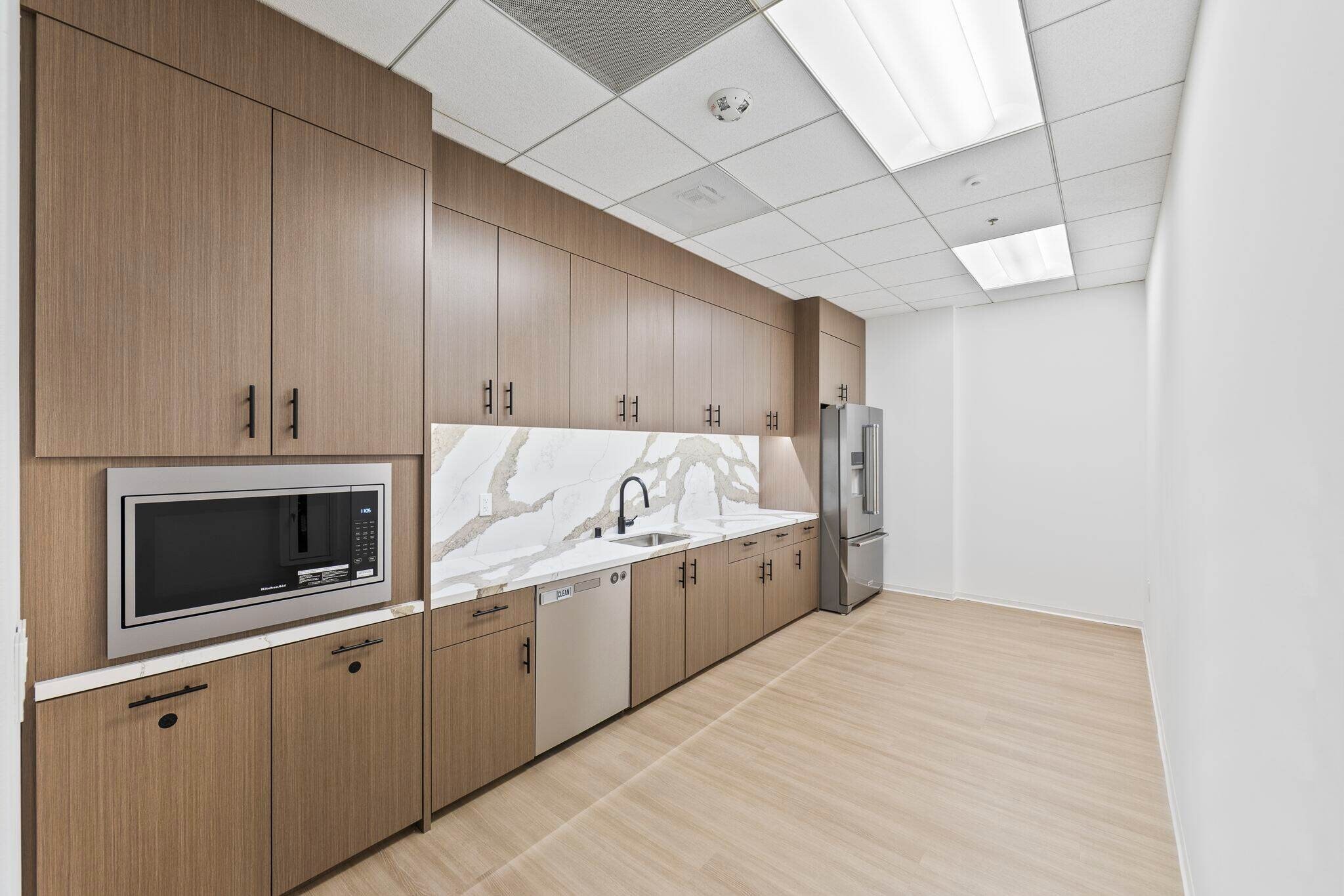 5 Park Plaza, Irvine, CA for lease Interior Photo- Image 1 of 7