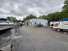Toy Garage - Owner Financed Property