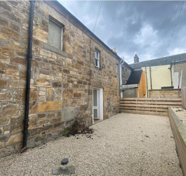 4-6 Bank St, Penicuik for lease - Building Photo - Image 3 of 3