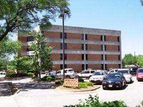 323 Pine Ave, Albany, GA for lease - Building Photo - Image 2 of 13