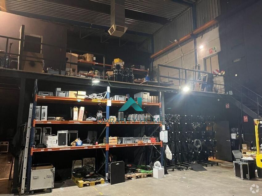 Industrial in Móstoles, Madrid for lease Primary Photo- Image 1 of 5