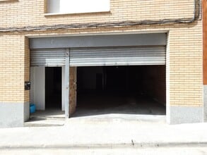 Retail in Igualada, Barcelona for lease Interior Photo- Image 1 of 9