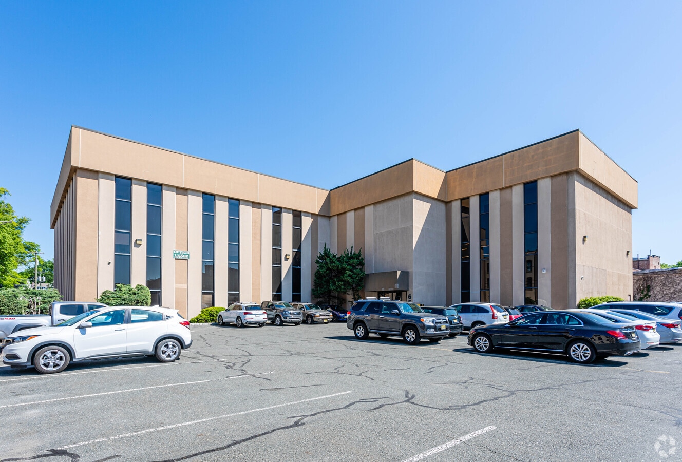 650 Bloomfield Ave, Bloomfield, NJ 07003