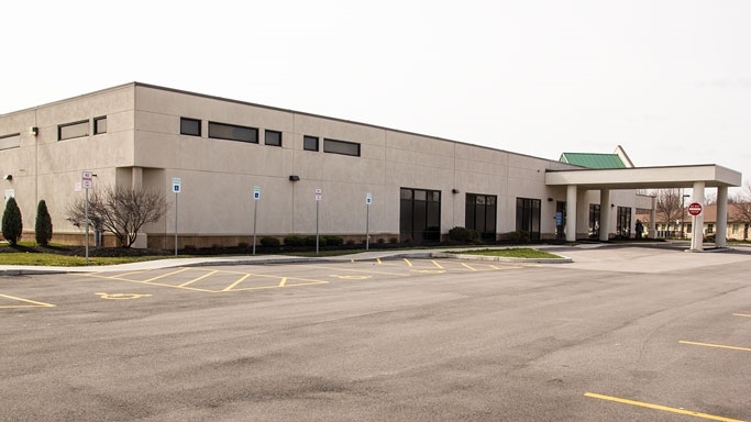 6930 Williams Rd, Niagara Falls, NY for lease - Primary Photo - Image 1 of 15