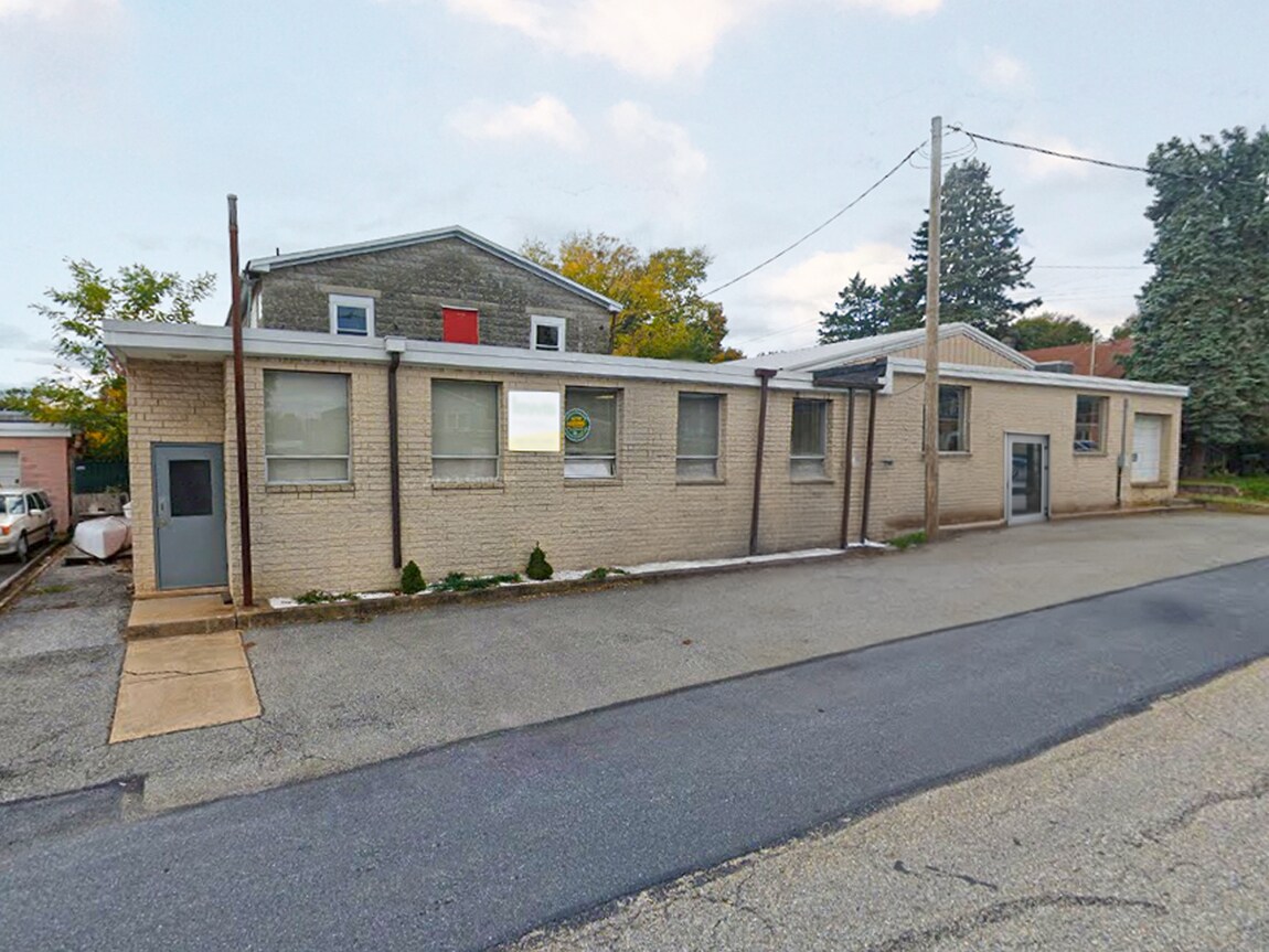 144 Reno Ave, New Cumberland, PA for lease Primary Photo- Image 1 of 4