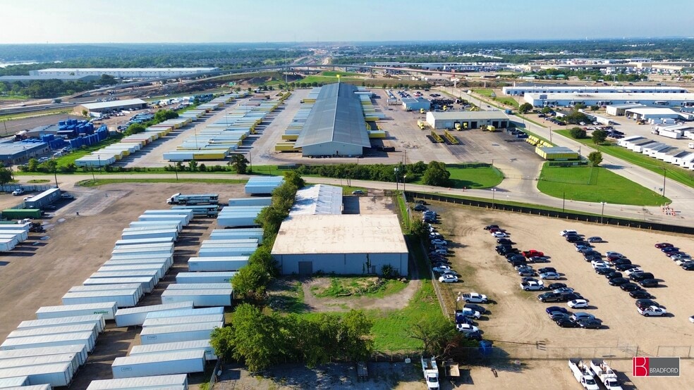 5251-5255 Wilbarger St, Fort Worth, TX for sale - Building Photo - Image 3 of 5