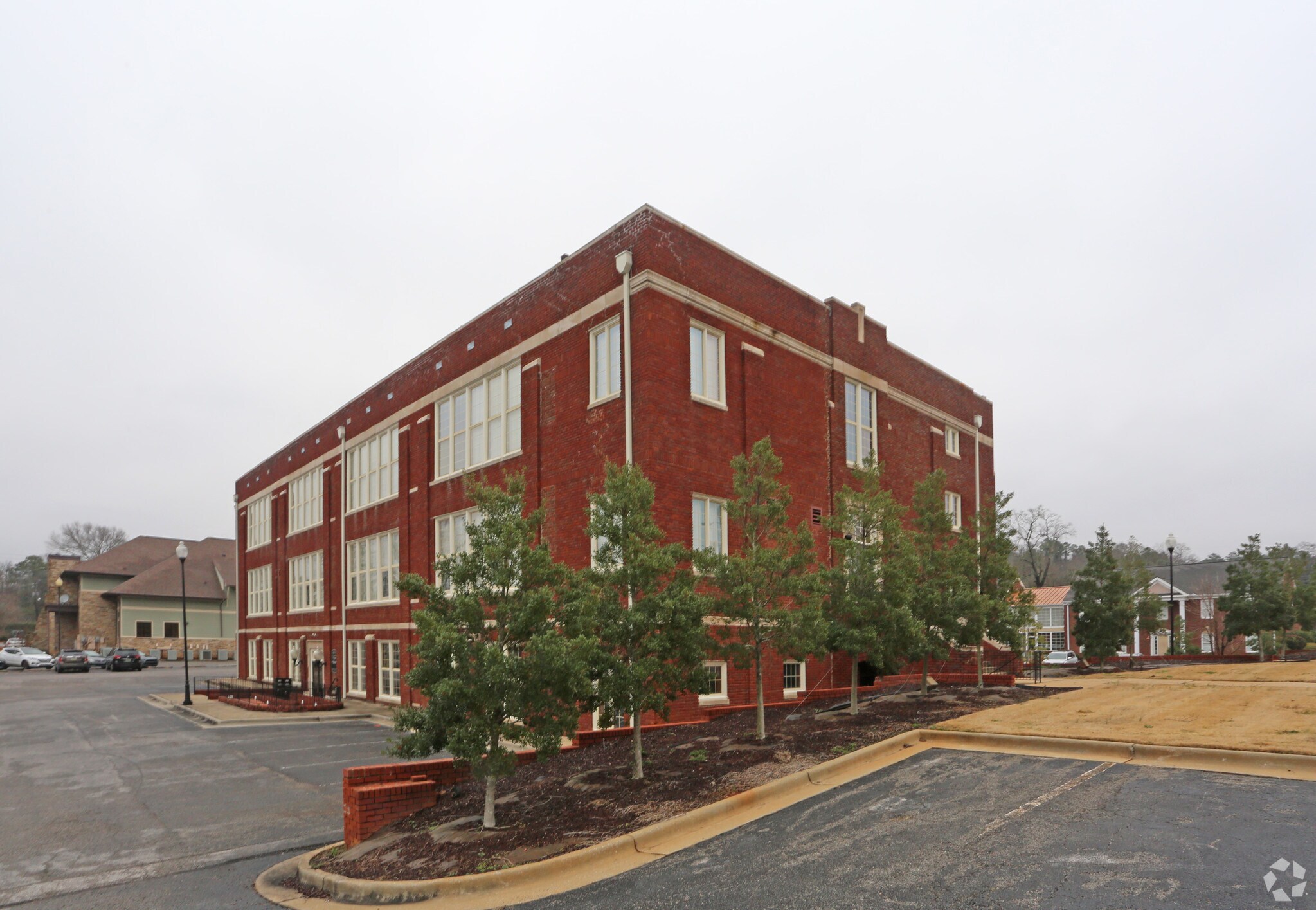 409 E 10th St, Anniston, AL for sale Primary Photo- Image 1 of 1