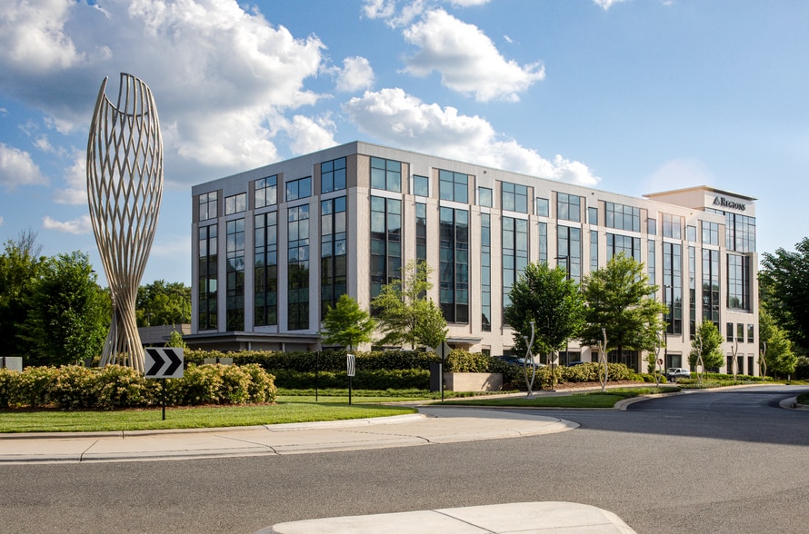 3700 Glenwood Ave, Raleigh, NC for lease - Building Photo - Image 2 of 21