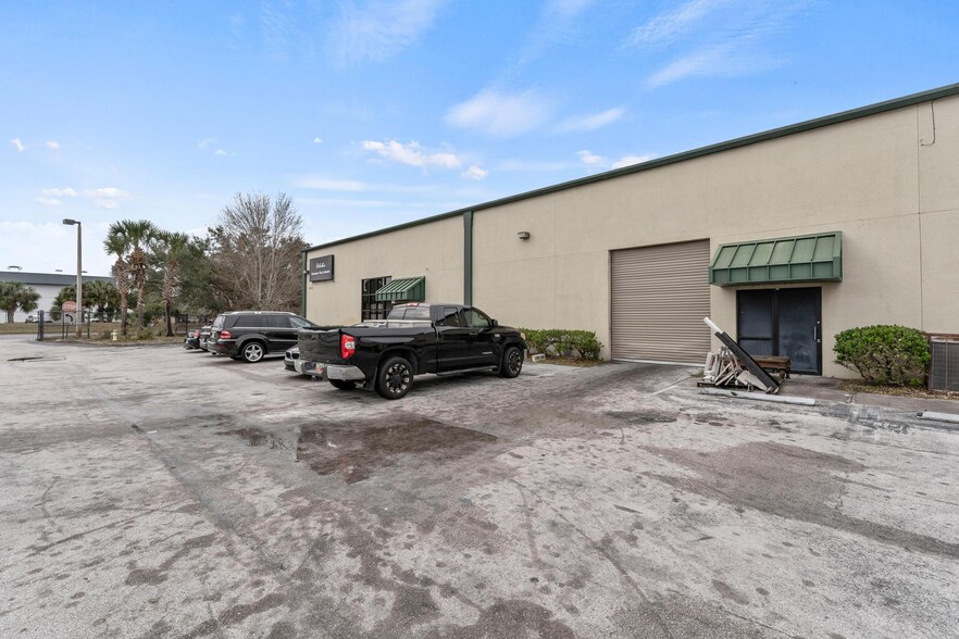 3113 Willie Mays Pky, Orlando, FL for sale - Building Photo - Image 2 of 37