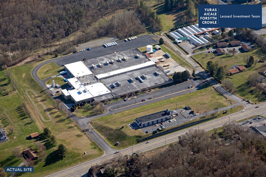 100 Rockwell Dr, Rogersville, TN 37857