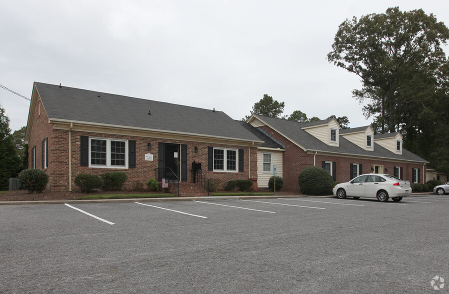 1902 Charles Blvd, Greenville, NC for sale - Primary Photo - Image 1 of 1