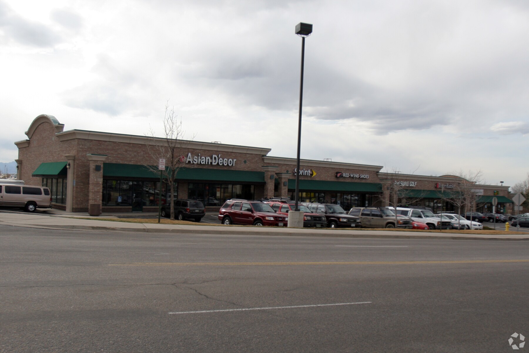County Line Rd, Littleton, CO for lease Primary Photo- Image 1 of 17