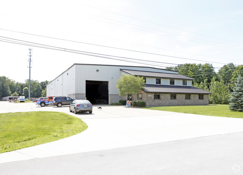 51543 Industrial Dr, New Baltimore, MI for sale - Primary Photo - Image 1 of 1