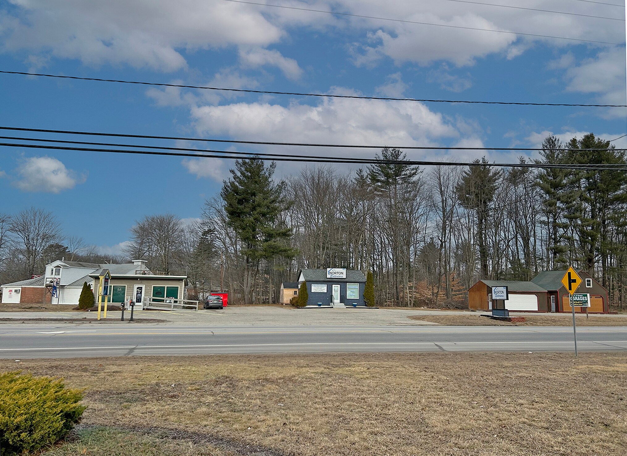 250 Calef Hwy, Epping, NH 03042