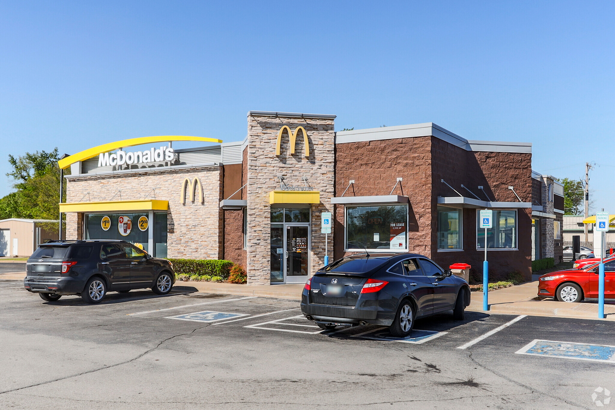 830 N Elm Pl, Broken Arrow, OK for lease Building Photo- Image 1 of 7