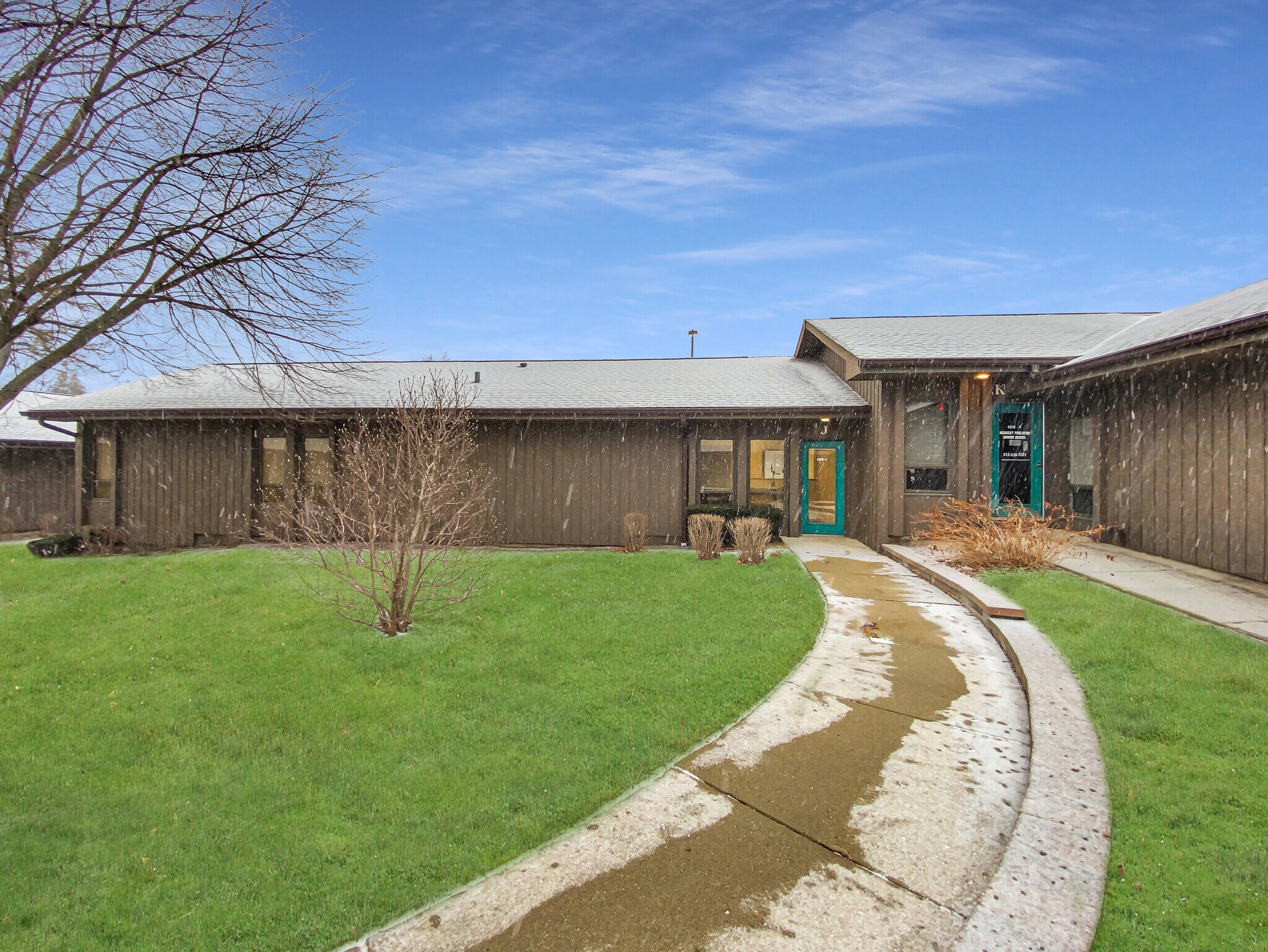 4318 Crystal Lake Rd, Mchenry, IL for sale Building Photo- Image 1 of 1