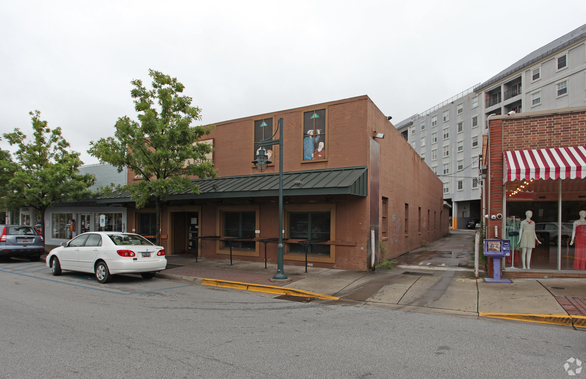 741 Saluda Ave, Columbia, SC for sale Primary Photo- Image 1 of 1