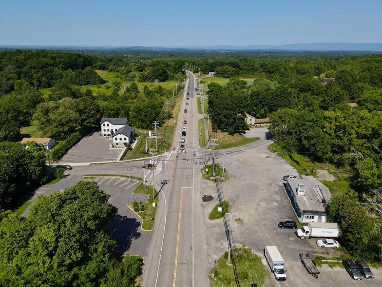 274 Route 17K, Newburgh, NY for lease - Building Photo - Image 2 of 9