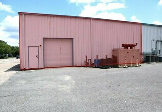 566-572-3 Appleyard dr, Tallahassee, FL for lease Building Photo- Image 2 of 11