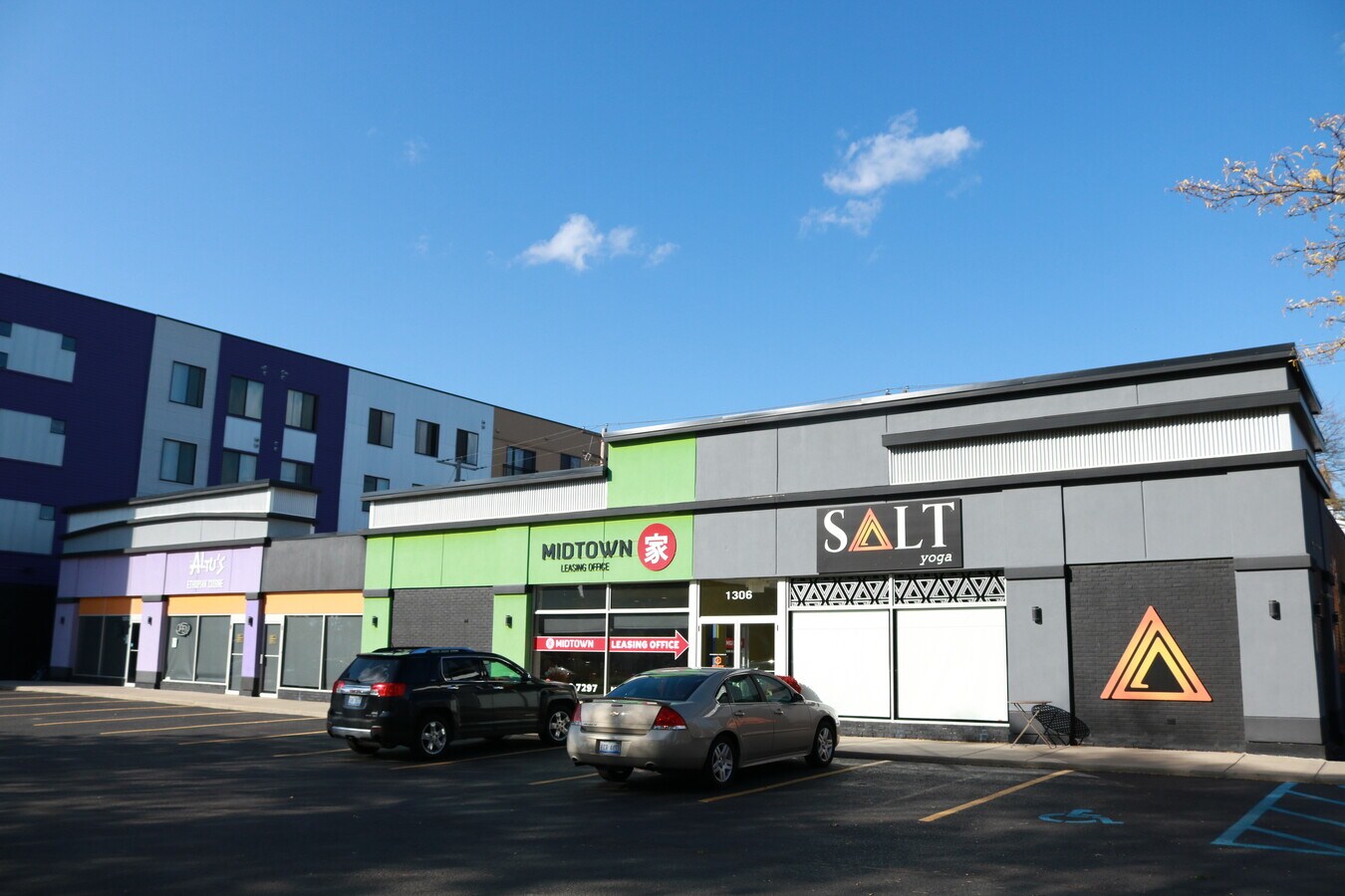 3433 E Michigan Ave, Lansing, MI 48912