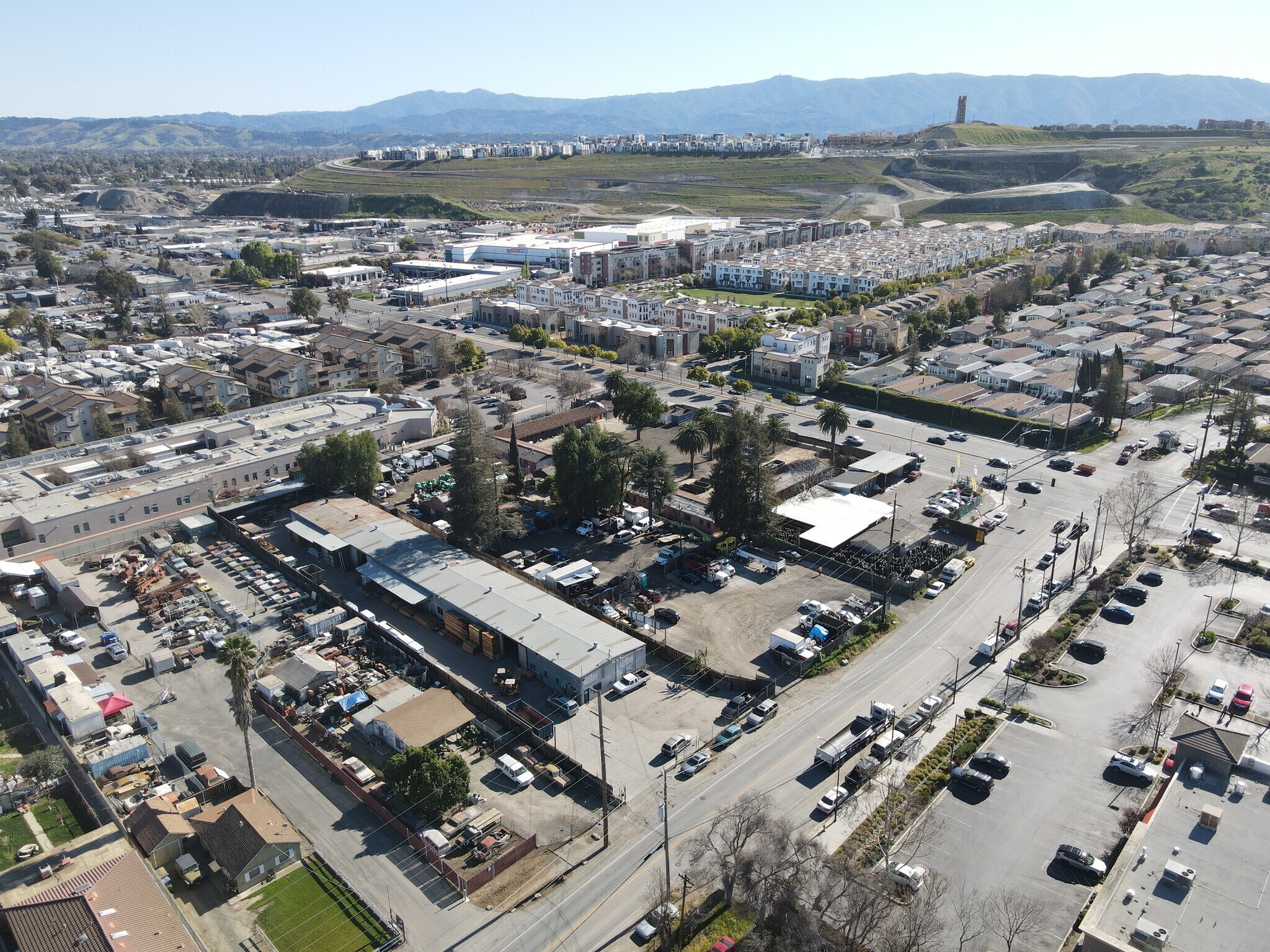 2724 Monterey Rd, San Jose, CA 95101 - 2.35 ACRES! ALL USES ALLOWED