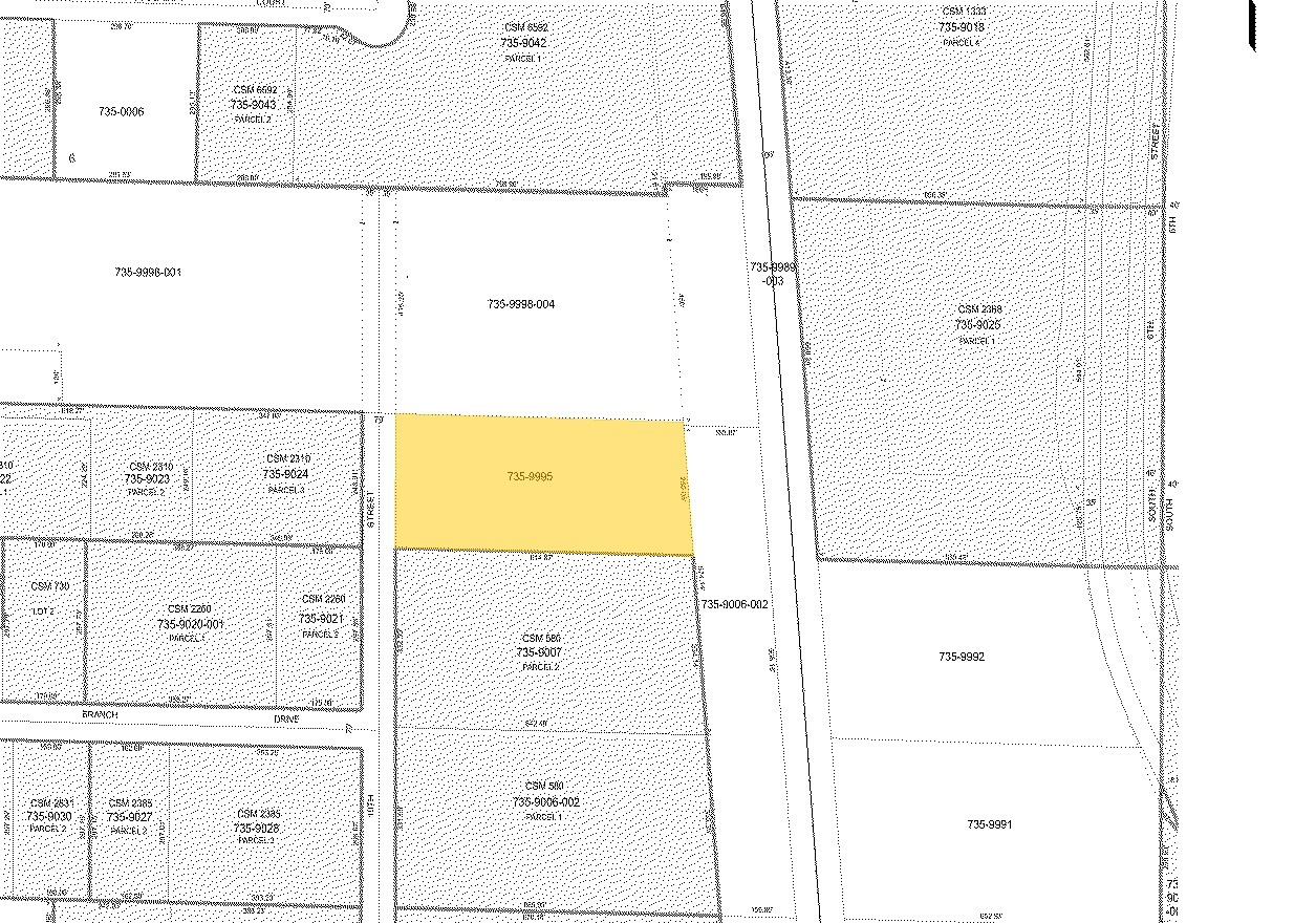 68606880 S 10th, Oak Creek, WI 53154